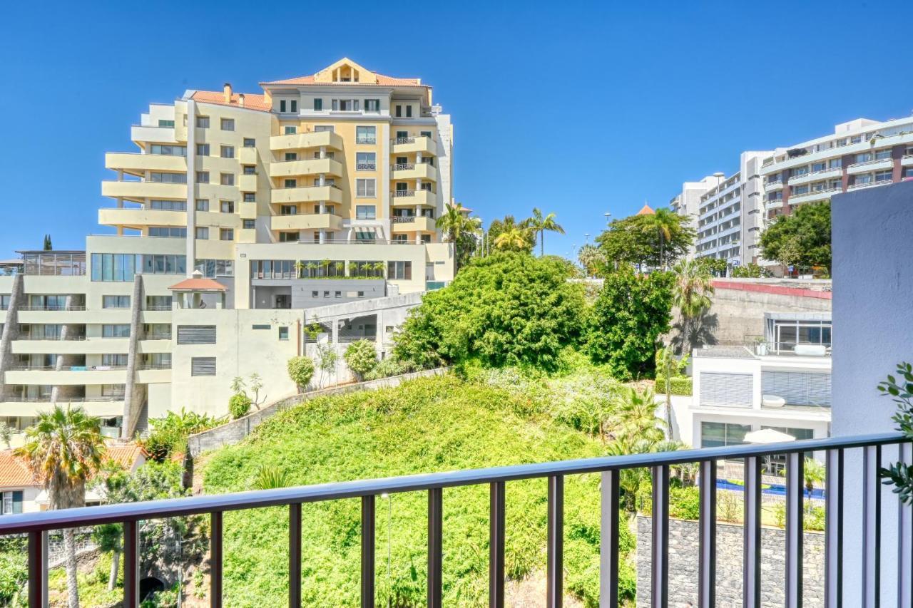 Apartment Blue Wave, A In Madeira
