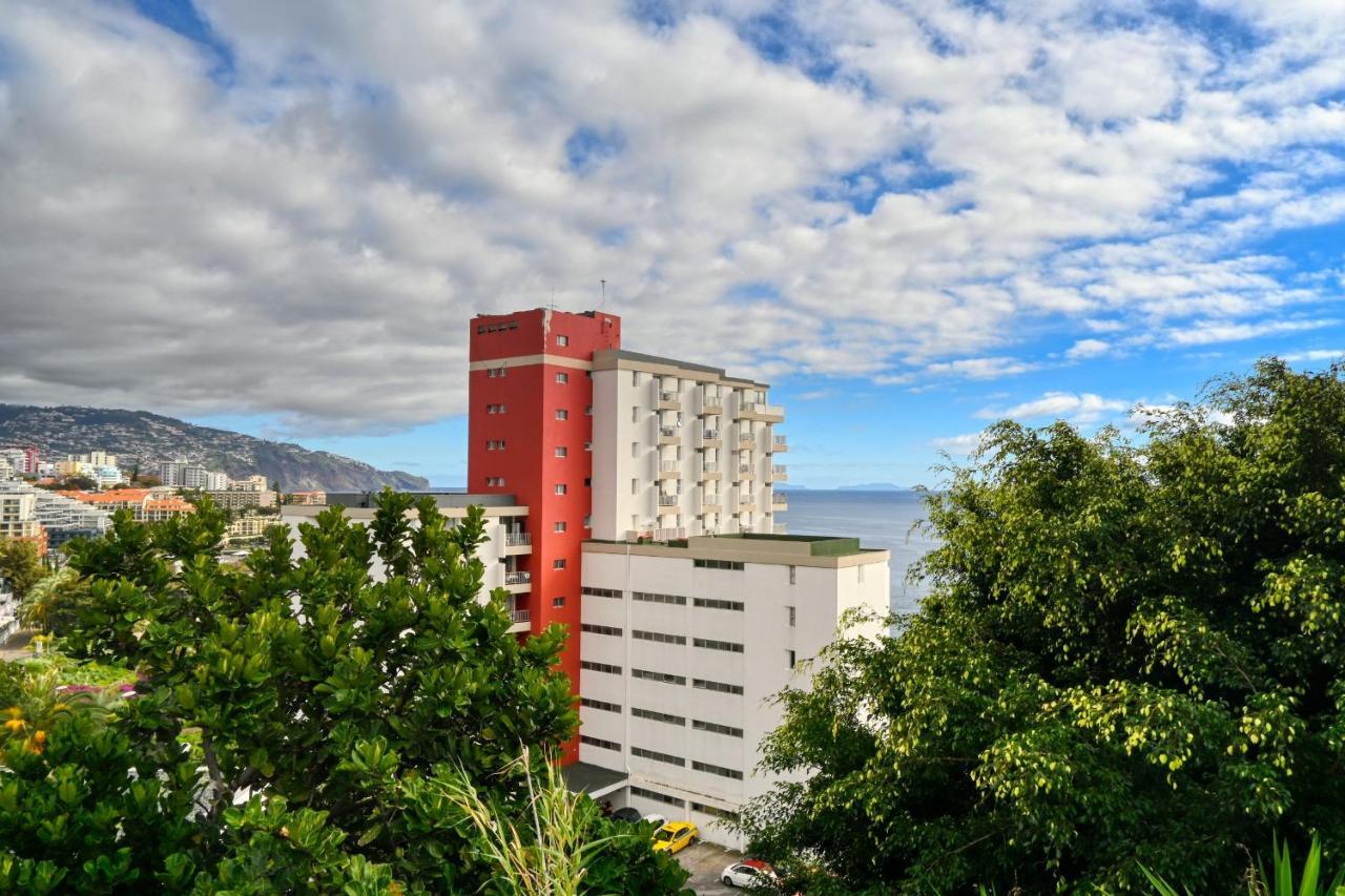 Apartment Blue Wave, A In Madeira *